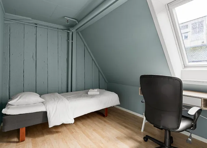 מלון דירות Enter Amalie