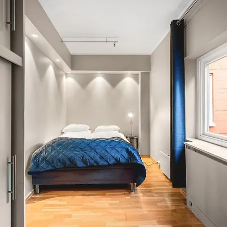 Enter Amalie Τρόμσο